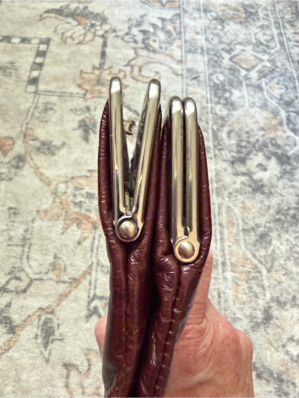 HOBO Chocolate Brown Leather Kiss-Lock Clutch Wallet - Picture 9 of 9